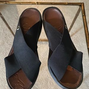 Zees stretch sandals